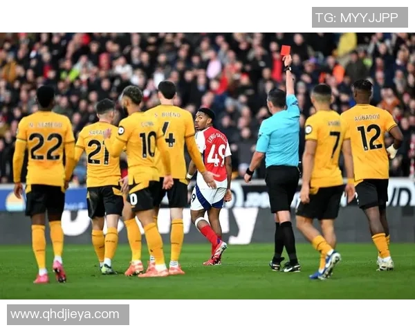 官方公告：VAR被罚+停赛！